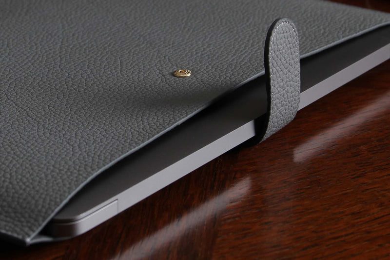 Atelier/C  'SLIM' Leather Sleeve for MacBook Pro 14 inch  'STONE'