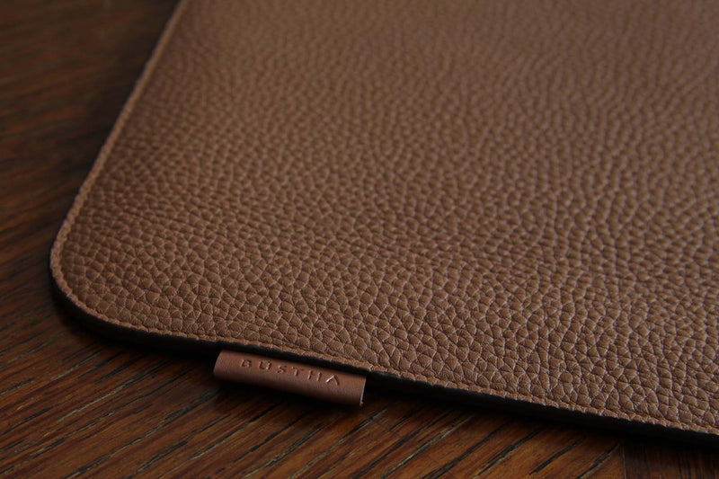 Atelier/C  'SLIM' Leather Sleeve for MacBook Pro 14 inch  'TAN'