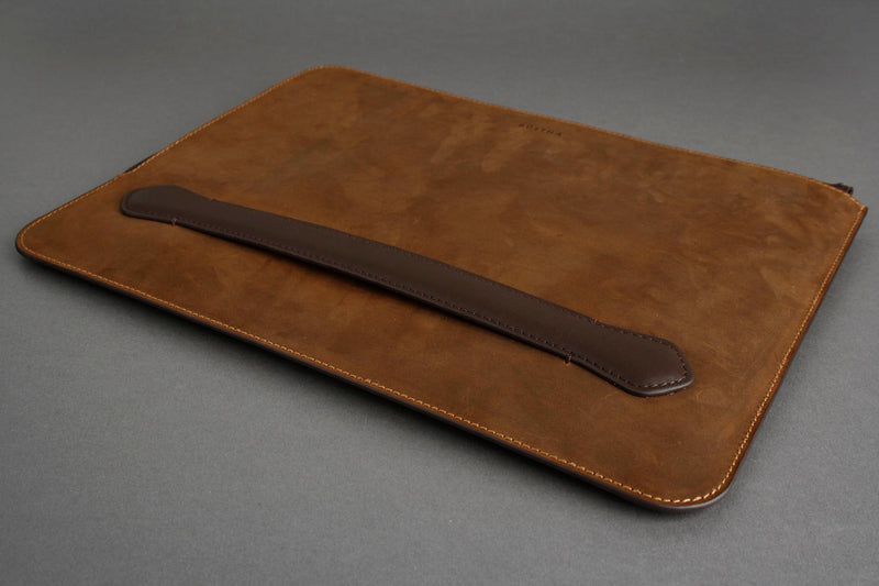 Earth/C 'Zip Folio' Crazy Horse Leather Hand Bag for MacBook 13 inch & 14 inch  'RUSTY BROWN'