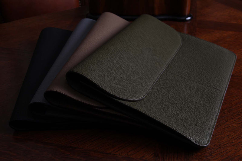 Atelier/C 'FLAP' Leather Hand Bag for MacBook 13 & 14 inch  'OLIVE'