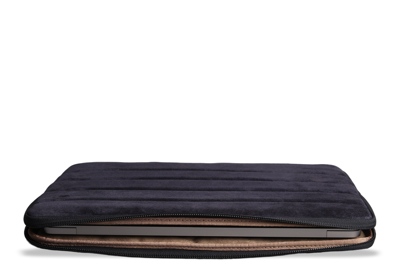 Earth/C 'PUFFER' Suede MacBook Sleeve for 13 inch & 14 inch 'NAVY'