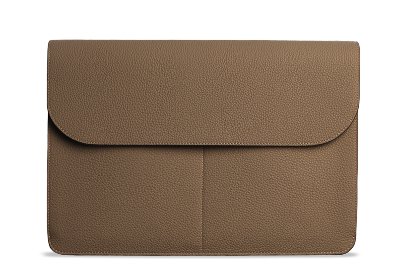 Atelier/C 'FLAP' Leather Hand Bag for MacBook 13 & 14 inch  'CAPPUCCINO'